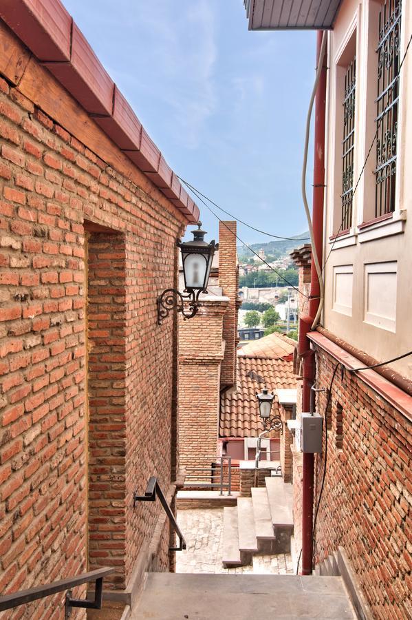 New Apartment With Amazing Views In Old Tbilisi Exterior foto
